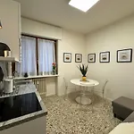 La Casa Del Viandante By Gottschalk كوليكو
