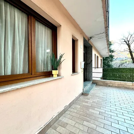 La Casa Del Viandante Apartment Colico